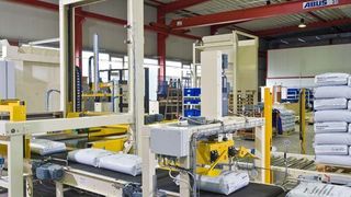 Durch das modulare Baukastensystem und Zusatzgeräte kann SMB große und kleine Anlagen für ein breites Anforderungsspektrum herstellen. Bild: SMB (Archiv: Vogel Business Media)