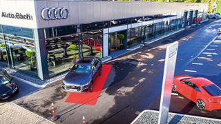 Die Auto-Bach-Gruppe mit Stammsitz in Limburg (im Bild Standort Wetzlar) ist die Unternehmensnachfolge klug angegangen.  (Bild: Auto Bach)