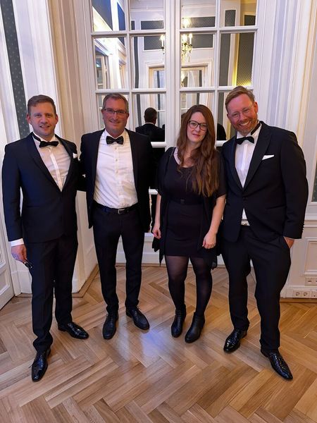 (v. l.) Philip Schulte (P&M Agentur), Markus Schober,  Anja Barkawitz und Mathias Leonhardt (Cloudflare). (Bild: Vogel IT-Medien GmbH)