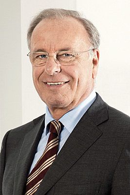 „Es ist der Auftrag von Parteien, bei der politischen Willensbildung des Volkes mitzuwirken, aber nicht, sie nur abzubilden.“ Prof. Randolf Rodenstock, Präsident der VBW – Vereinigung der Bayerischen Wirtschaft e. V.  (Archiv: Vogel Business Media)