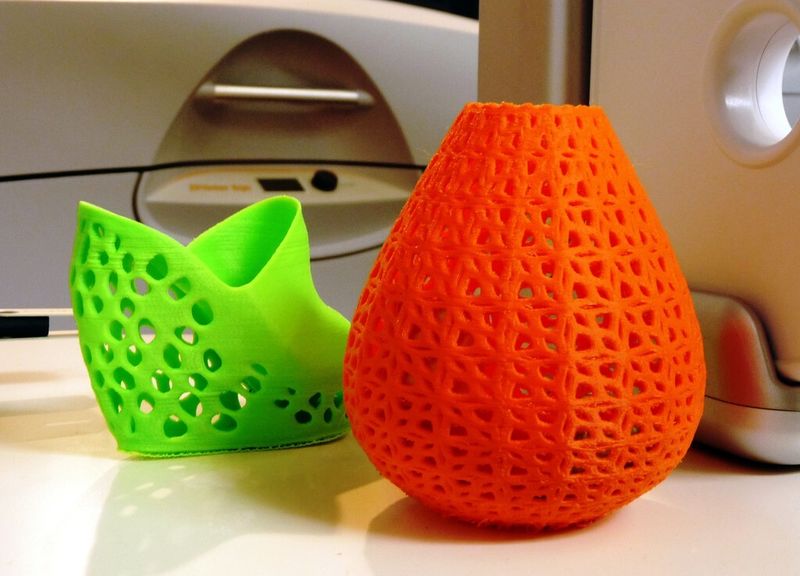 Werden Produkte kürzer genutzt, wenn man sie sich selbst immer wieder neu „ausdrucken“ kann? Eine Studie ging Fragen nach Chancen und Risiken des 3D-Drucks nach. (Bild: Michel)
