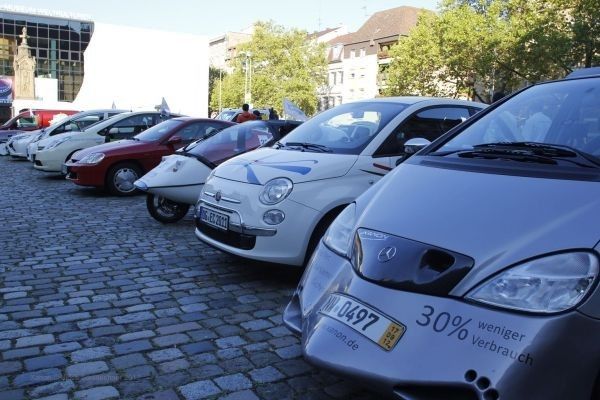 Bertha Benz Challenge 2012, 3. Tag: Ankunft der Teilnehmer in Mannheim mit anschließendem Abschlussempfang im Zeughaus (Ulrich Steinlechner)