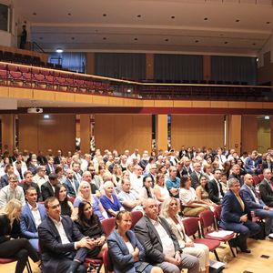 Unter den Gästen befanden sich auch Eltern von Absolventen, die selbst bereits die BFC besucht hatten.(Bild:  BFC)