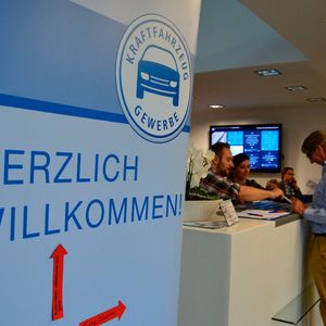 (Achter / »kfz-betrieb«)