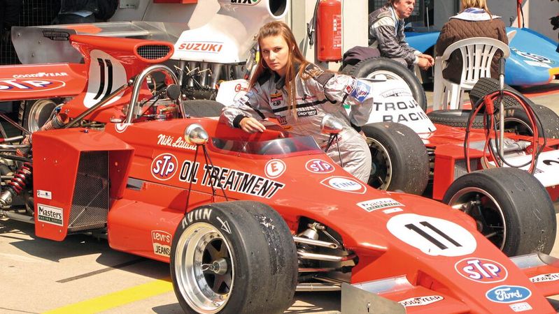 Heiße Autos, heiße Strecke und oft auch heißes Wetter: Der Oldtimer-Grand-Prix am Nürburgring ist eine Insititution. Eine, die dieses Jahr ihren 50. Geburtstag feiert.(Bild:  Dominsky – VCG)