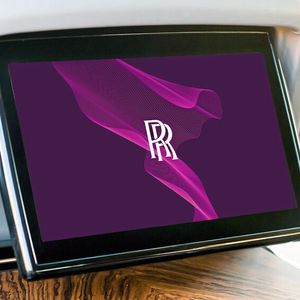 Rolls-Royce hat sich einen neuen Markenauftritt verpasst.(Bild:  Rolls-Royce)