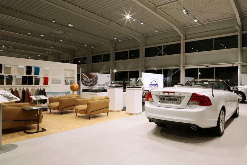 Die Autohausgruppe legt Wert auf eine exklusive Markenpräsentation. (Moll Automobile)