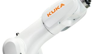 Packt genau da zu, wo es gebraucht wird, der besonders platzsparende KR 4 Agilus von Kuka. Er gilt übrigens als heißer Kandidat für einen Siegerplatz bei den Kleinrobotik-Charts. (Kuka)