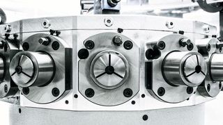 Auf der AMB zeigt Pfiffner einen realen Kundenprozess auf seiner hydraulischen Rundtaktmaschine HC 32-16 Hydromat, ausgestattet mit modular aufgebauten CNC-Bearbeitungseinheiten. (FFG)