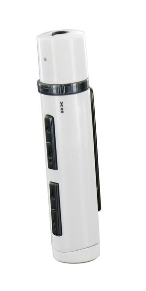 Der Bluetooth-Empfänger-Sender BBX200 ermöglicht Musikhören und Freisprechen via Handy. Außerdem kann Musik an Bluetooth-Peripheriegeräte gesendet werden. Es gibt ihn in Weiß und Schwarz. (Bild: Beewi)