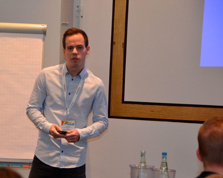 Jonas Will von der Westfälischen Wilhelms-Universität Münster stellte „Sanfte LC-MS-Techniken zur Analyse von Protein-Metallorganyl-Addukten“ vor.  (Ottleben / LABORPRAXIS)