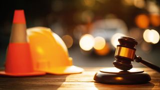 Das neue Tariftreuegesetz verpflichtet Unternehmen bei Bundesaufträgen ab 50.000 Euro zur Einhaltung tariflicher Arbeitsbedingungen. (Bild: © Bonsales - stock.adobe.com)