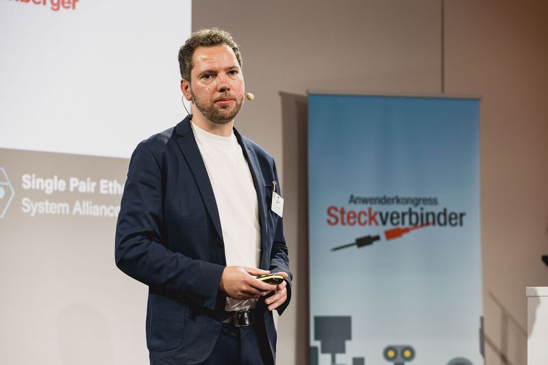Impressionen vom Anwenderkongress Steckverbinder 2025. (Bild: Stefan Bausewein)