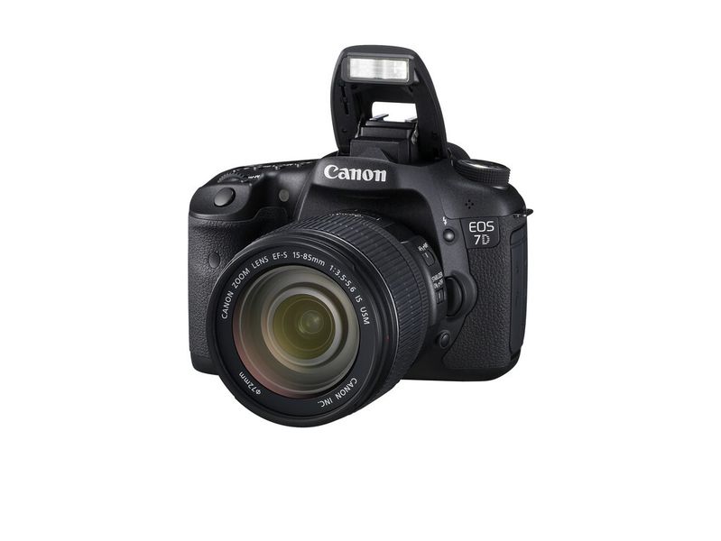 Satte 100 Euro bekommt der Käufer bei der EOS 7D zurückerstattet. (Bild: Canon)