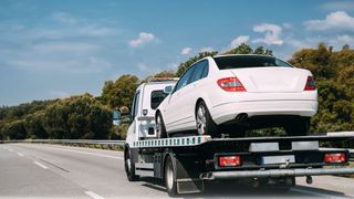 Ankauf-Plattformen wie Wirkaufendeinauto.de sind heute zwar eine feste Größe. Trotzdem steht Händlern mittlerweile eine ganze Reihe von Tools für den Online-Ankauf in Eigenregie zur Verfügung. (Bild: © Grigory Bruev - stock.adobe.com)