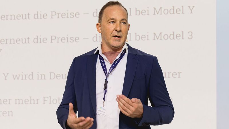 Athos Giannelli, Evolving Systems Consulting, ergänzte die Ausführungen von Maik Kynast mit Beispielen aus seiner Beratungspraxis. (Bild: Stefan Bausewein)