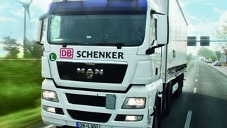 Als integrierter Logistikdienstleister bietet DB Schenker Logistics Kunden aus Industrie und Handel umweltfreundliche Lösungen entlang komplexer Lieferketten. (Bild: DB)