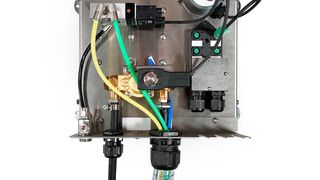 Modulares Steuerungssystem für eine günstige Einstiegslösung zur automatischen Sensoreinigung in pH-Messtellen  (Bild: Knick)