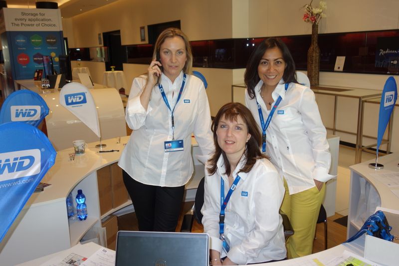 Ein Dreamteam(v. l.) Truus Hoeve, Karen Jelley und Esti Mistry, WD (IT-BUSINESS)