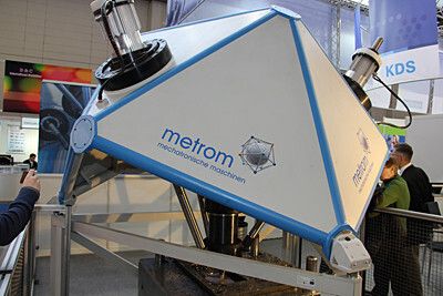 Metrom ist Spezialist für mechatronische Maschinen, die sich des Prinzips der Parallelkinematik bedienen. (Bild: Königsreuther)