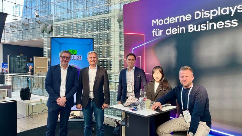 Das Samsung-Team ist stark vertreten in München: (v. l.) Dirk Schäfer, Joachim Wieczorek, Jonathan Marcialis, Fabian Schuller (Bild: Vogel IT-Medien GmbH)