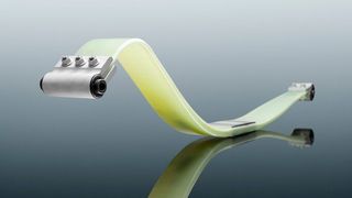 Einer der Gewinner des Enlighten Awards: Mubeas Blattfeder aus glasfaserverstärktem Polymer. (Mubea)