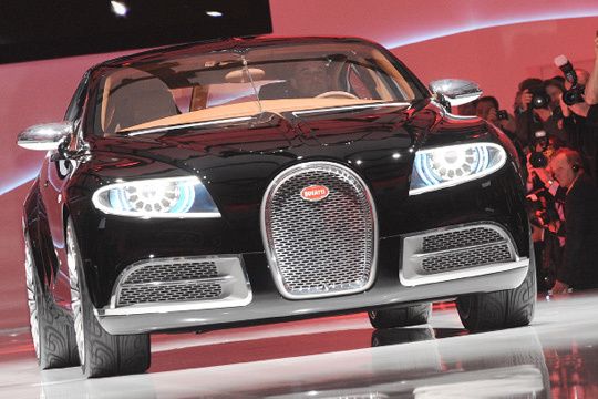 Pünktlich zum 100-jährigen Jubiläum hat Bugatti sein Bugatti-Concept 16 C Galibier vorgestellt.  (Archiv: Vogel Business Media)