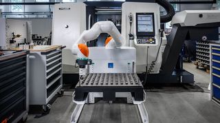 Eine hochgradig flexible Lösung wie der MAIROFlex iisy, die sich jeder leisten kann, ist auch eine Antwort auf den zunehmenden Fachkräftemangel. (Bild: KUKA)