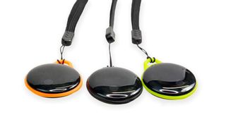 Token sollen sicherstellen, dass sich die Mitarbeiter eines Unternehmens nicht zu nahe kommen. (Bild: HMO)