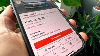 Mobile.de stellt den Online-Autokauf auf seiner Plattform zum Herbst ein. (Bild: Achter – VCG)