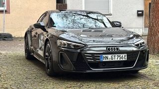 Unser Testwagen kostete mit einigen Extras auf der Liste 178.600 Euro. (Bild: Schreiner – VCG)