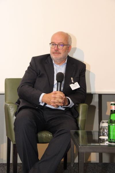 Gerhard Sundt gab einen Rückblick, Ausblick und Lagebericht zu den derzeitigen Private Equity Hosting Investments. (Vogel IT-Medien GmbH)