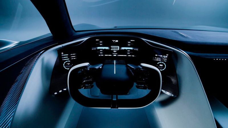 Das Cockpit ist noch recht futuristisch. (Bild: Lexus)