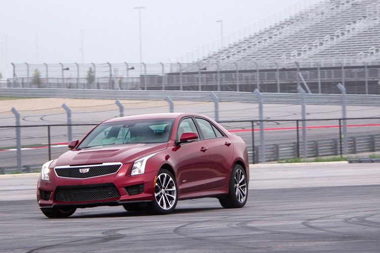 Der Cadillac ATS-V zielt direkt auf BMW M3 und M4, Audi RS5 und Mercedes-AMG C63 ab. (Foto: Jeff Jablansky)