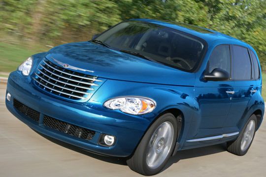 Zur Jahrtausendwende begeisterten auch andere Retro-Modelle wie der VW New Beetle oder der Ford Thunderbird die Autokäufer. (Archiv: Vogel Business Media)