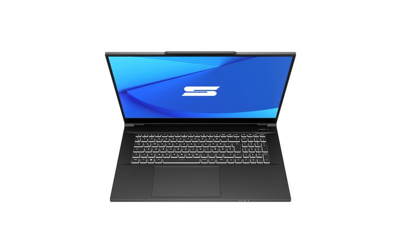Das Key 17 Pro ist das erste Schenker-Notebook, das bis zu 96 GB DDR5-SDRAM unterstützt. Zudem ist eine der bis zu drei M.2-NVMe-SSDs nun ein Modell mit  PCIe-Gen5-Schnittstelle. Dafür wird eine verbesserte Kühllösung genutzt.  (Bild: Schenker Technologies)