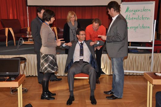 Für Abwechslung zwischendurch sorgte Menthaltrainer Thomas Baschab. (Archiv: Vogel Business Media)