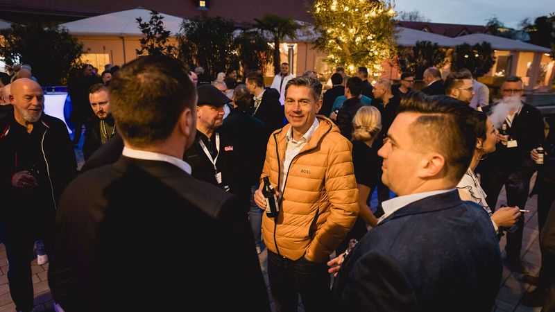 ...rund 750 Teilnehmer... (Bild: Stefan Bausewein)