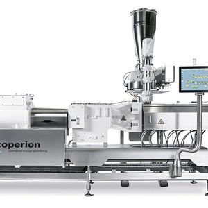 Der Doppelschneckenextruder ZSK ist modular aufgebaut und eignet sich für die Herstellung unterschiedlichster Batteriematerialien.(Bild:  Coperion)