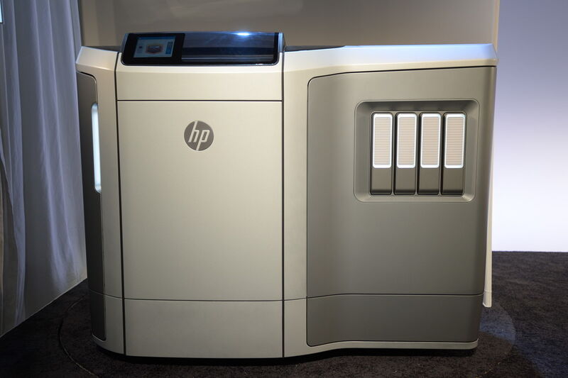Der Prototyp des 3D-Druckers für das neue Verfahren HP Multi Jet Fusion auf dem Launch Event im Oktober 2014. (Bild: Agostini/Invision for HP/AP Images)