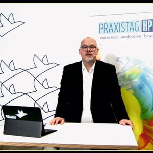 LABORPRAXIS-Chefredakteur Marc Platthaus begrüßt zum ersten digitalen Praxistag HPLC.
