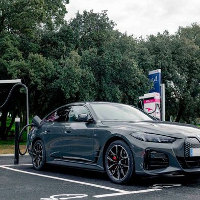 Ionity setzt auf besonders schnelle Schnelllader. (Bild: Ionity)