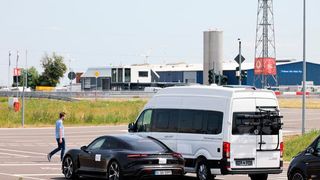 Das Echtzeitwarnsystem soll den Verkehr sicherer machen.  (Here)