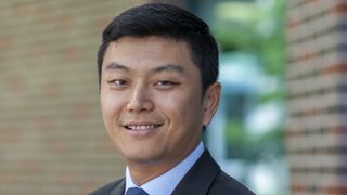 Preh-CEO Zhengxin „Charlie“ Cai: „Die deutsche Politik sollte gezielt finanzielle Anreize setzen, um Investitionen in Zukunftstechnologien wie E-Mobilität, KI und Halbleiter anzuziehen.“ (Bild: Preh)