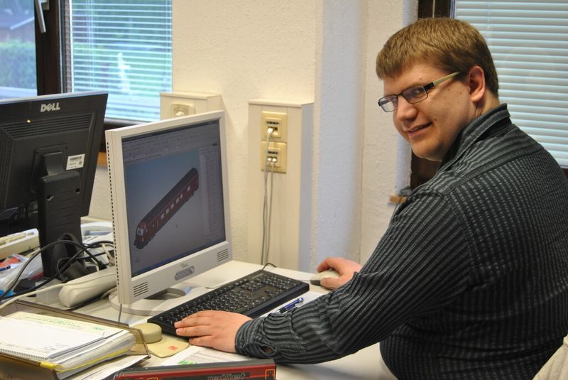 Insgesamt stehen an den Standorten Bergheim, Gloggnitz, Banska Bystricka und Arad ca. 30 Lizenzen von NX 7.5 zur Verfügung. (Bild: Roco)