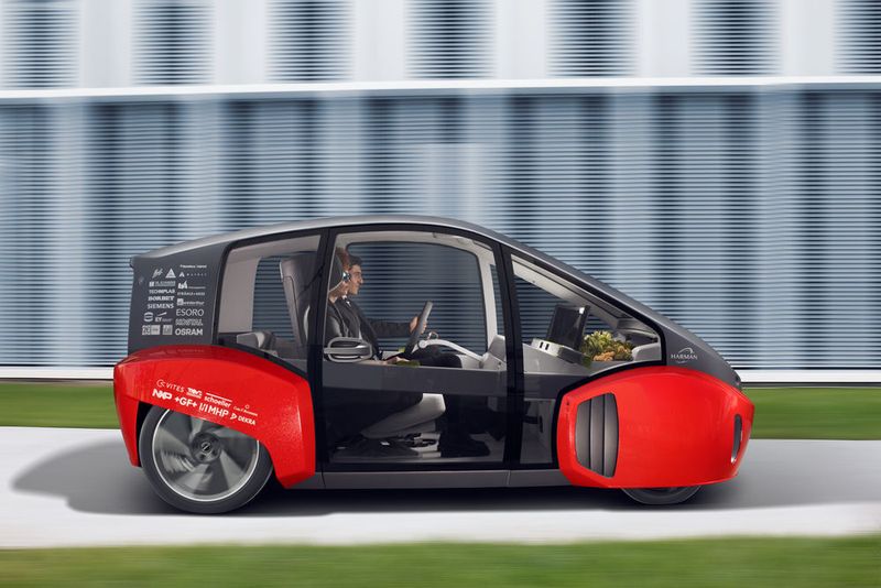  (Dingo Photo / Rinspeed)