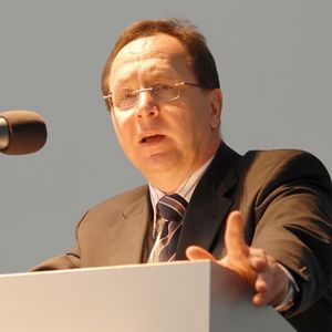 Claus Wüstenhagen, Geschäftsführer der Vogel Industrie Medien: “Unternehmen sind auf innovative und visionäre junge Leute – sprich auf die Fachkräfte von morgen – angewiesen.“