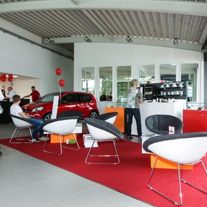 ... wie die Kundenwartezone.(Bild:  Seat)