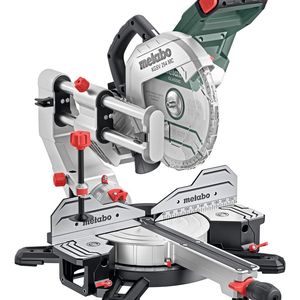 Die Metabo KGSV 254 MC Kappsäge habe ein 254-Millimeter-Sägeblatt.(Bild:  Metabo)