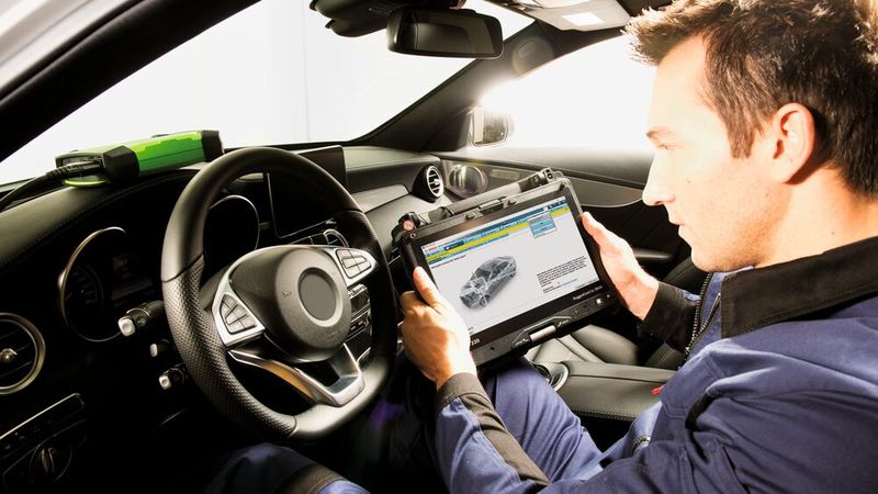 In Sachen Security Gateway können Esitronic-Kunden jetzt auch neue Modelle von Nissan und Subaru entsperren.(Bild:  Bosch)